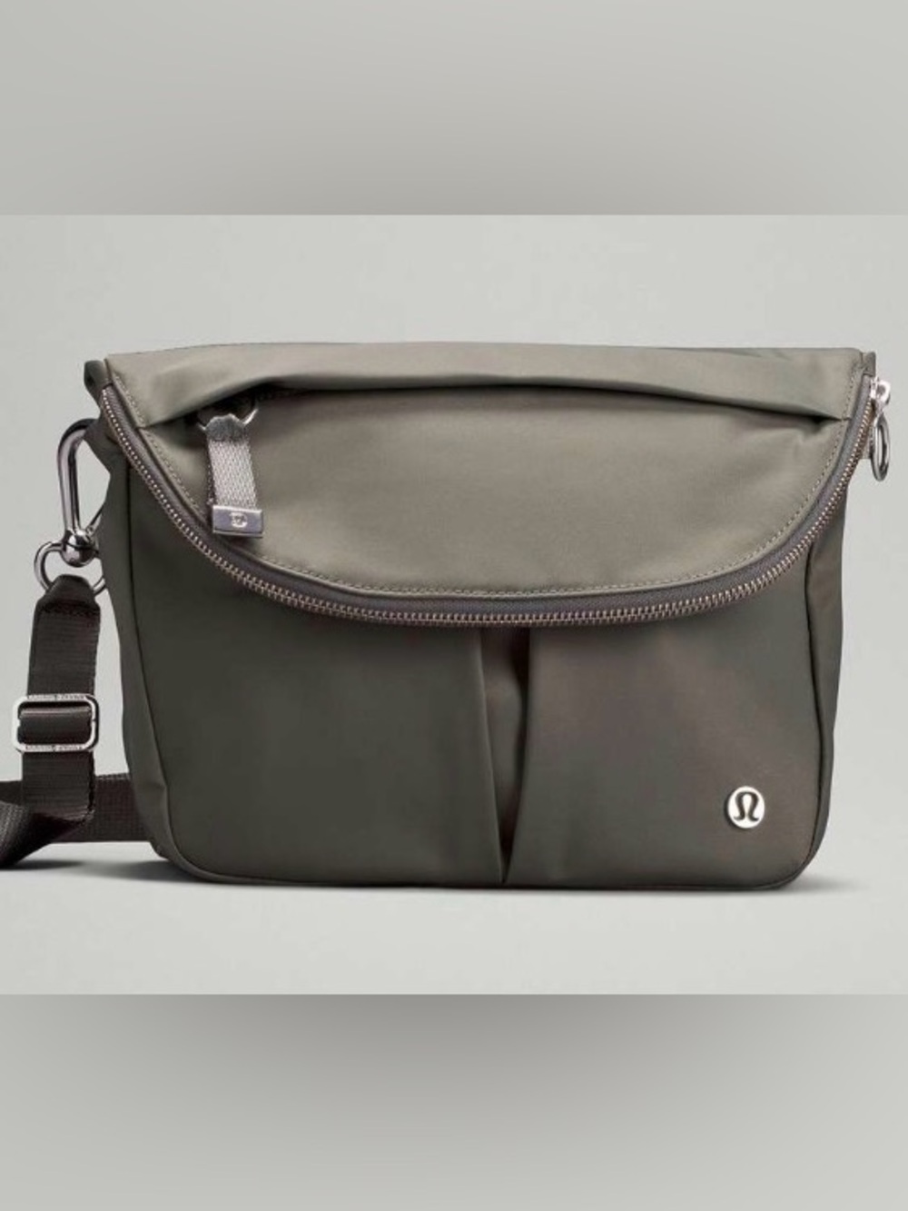 Lululemon All Night Festival Bag
Grey Sage